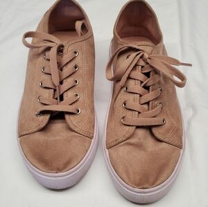 ASOS Tan Camel Suede Lace Up Low Top Sneakers Women's 7 Wide Fit Blush Sole
